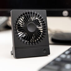 Table fan
with USB