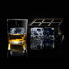 Ice cube moulds
5x5 cm
