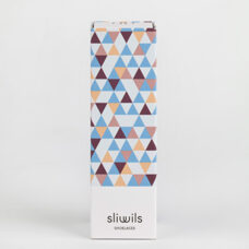 Shoelace triangles b/w
90 cm