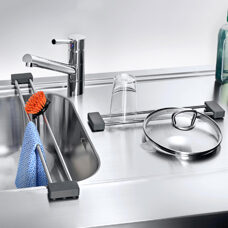 Drip Line
extendable, gray