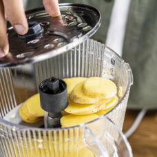 Food-Processor zu Pro
schwarz