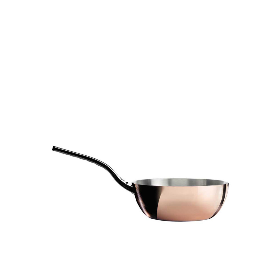 Sauteuse 20 cm
bombée avec queue Sauteuse 20 cm
bombée avec queue