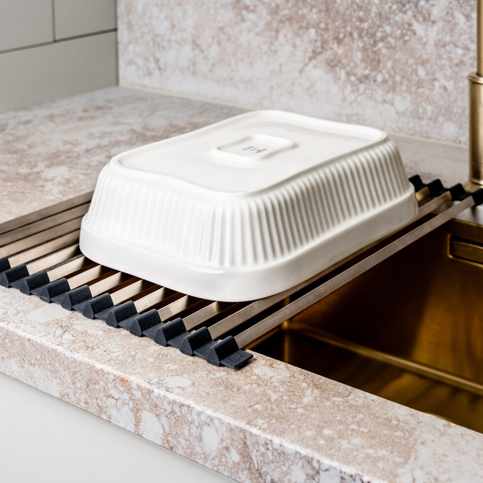 Chrome sink cover 