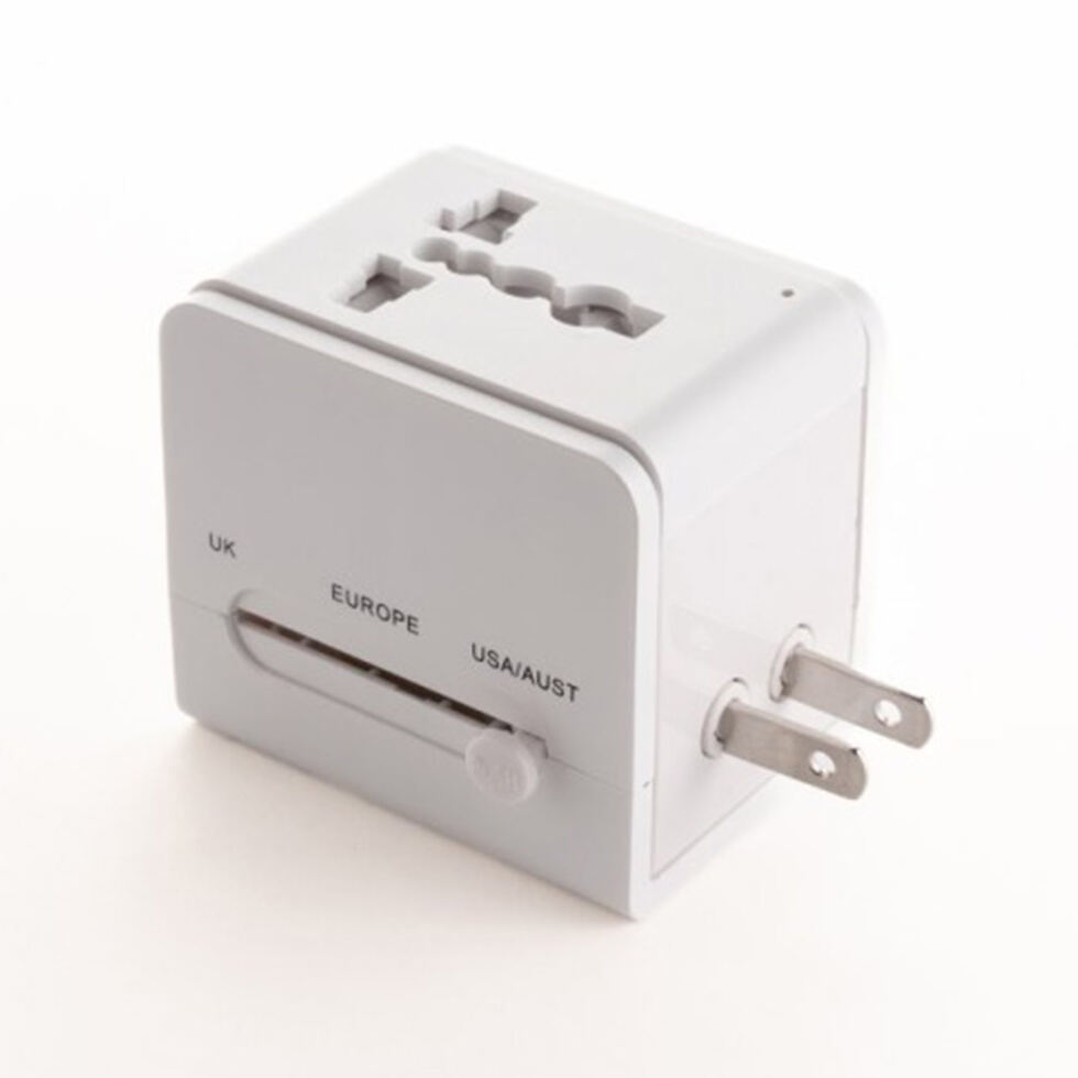 Travel adapter 