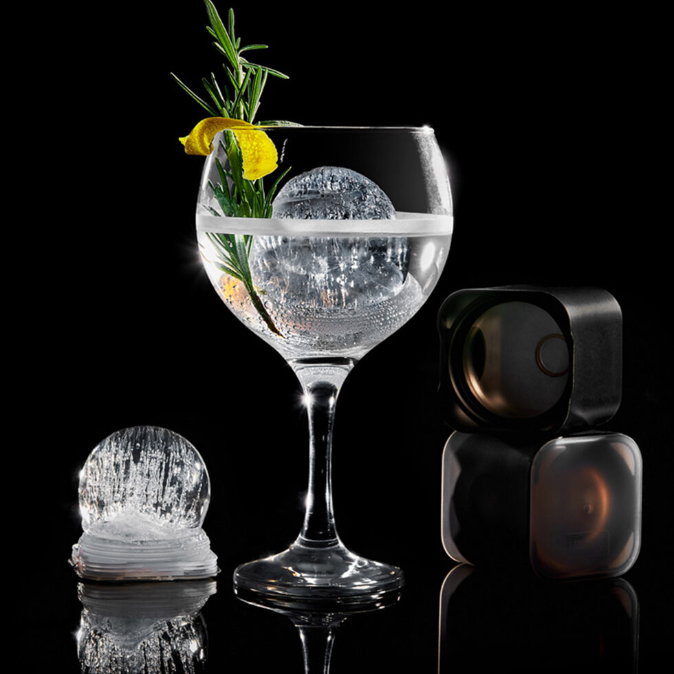 Ice cube set of 2
6 cm ball 