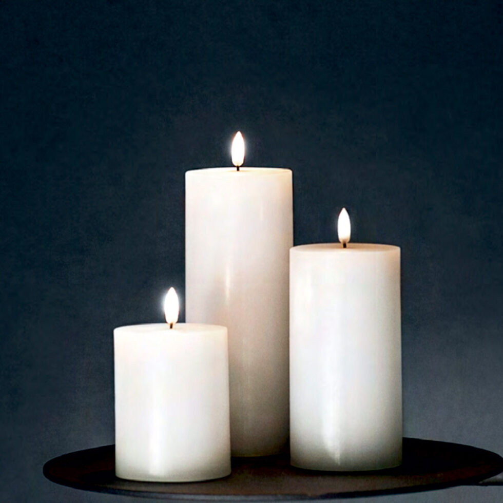 Bougie LED blanche
15 cm 