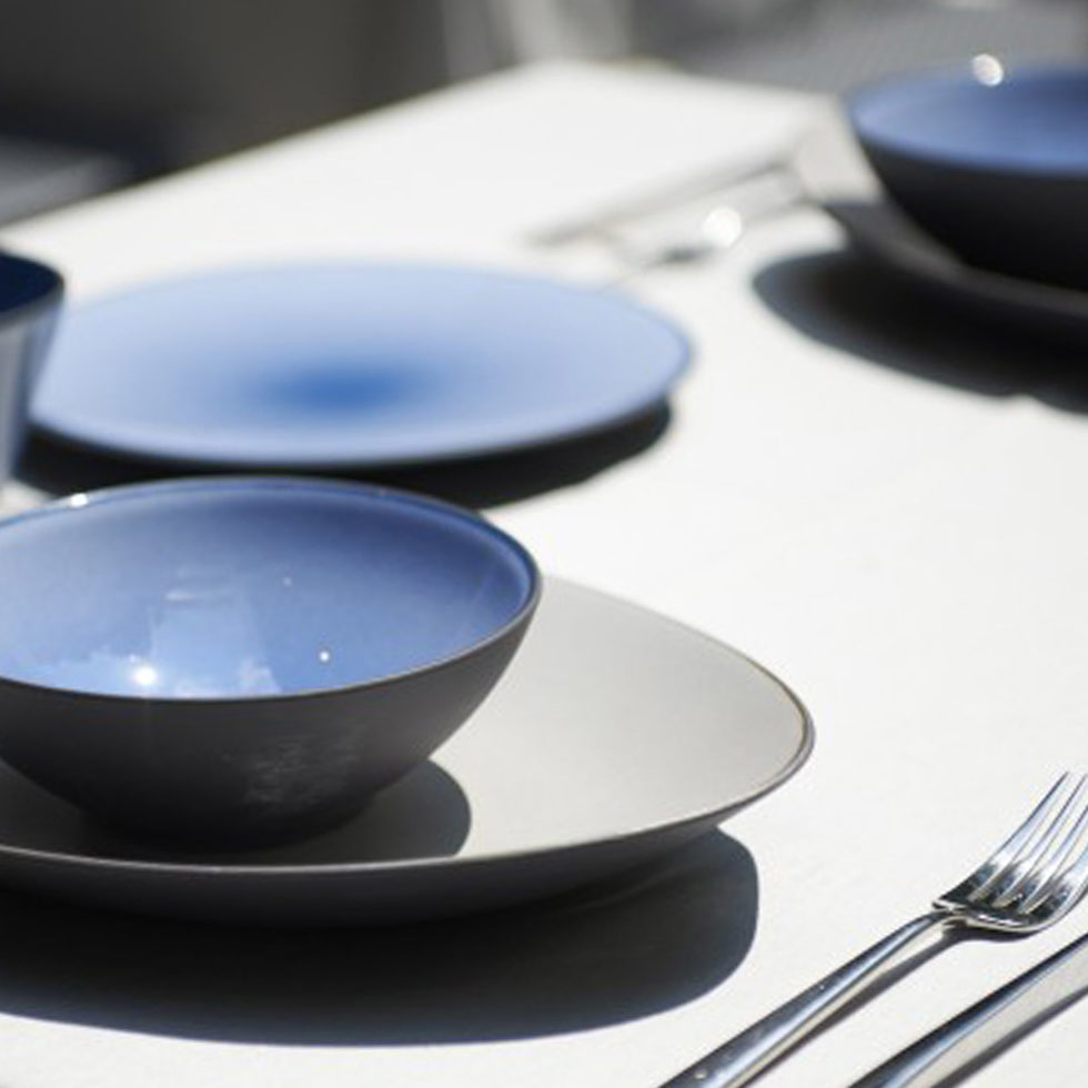 Assiette creus bleu 24 cm 