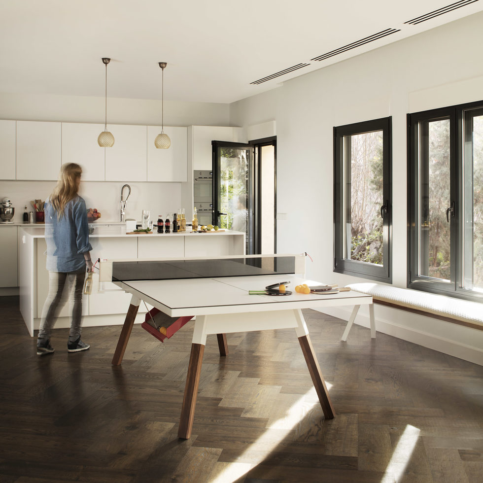 Pingpong-Tisch weiss
220 cm 