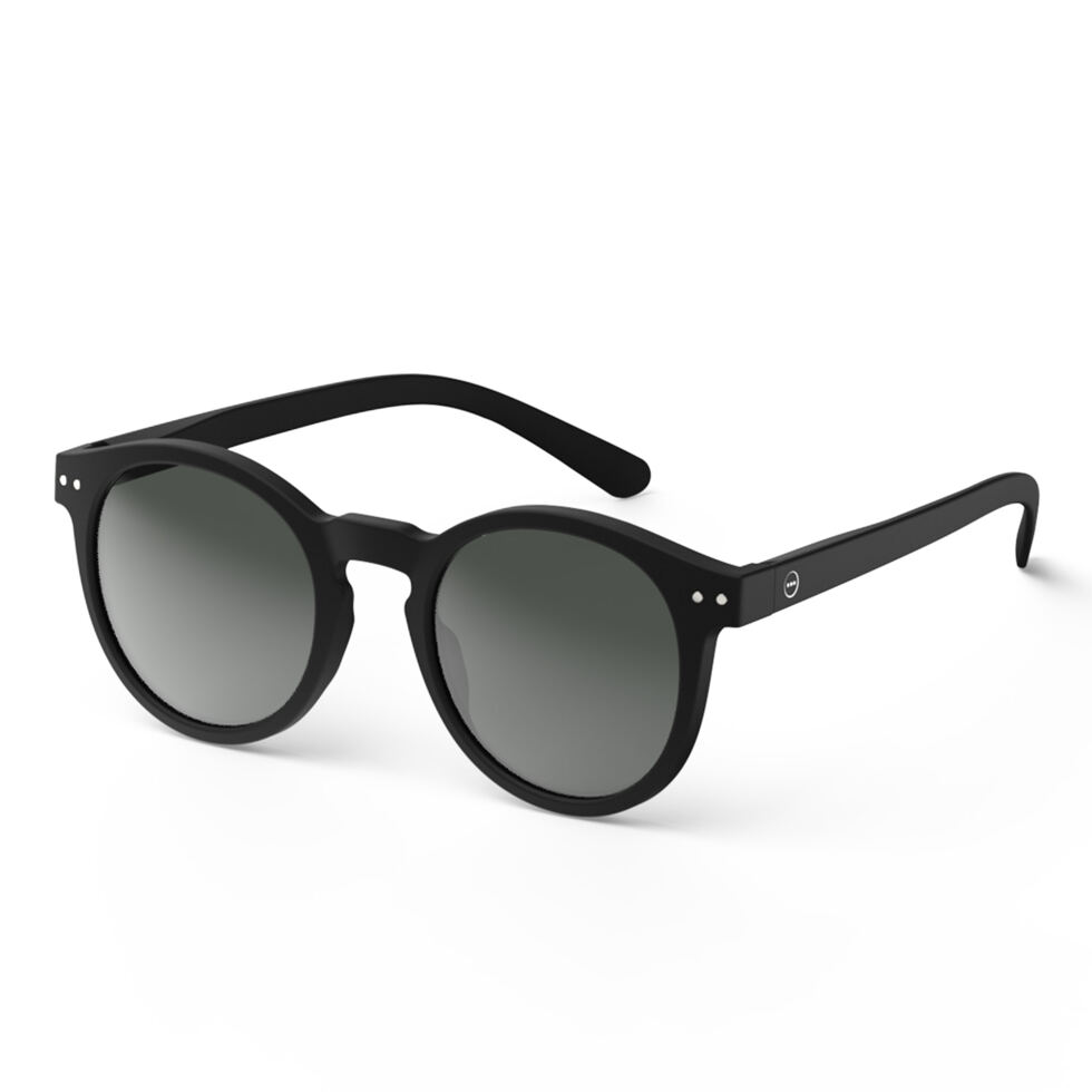 Sunglasses #M
Black 