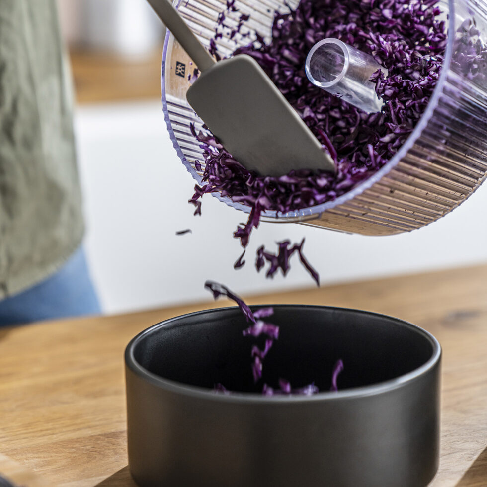 Food-Processor zu Pro
schwarz 